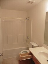 4003 Labrador Way in Lilburn, GA - Building Photo - Building Photo