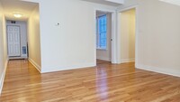 2106 W Wilson Ave, Unit 2 in Chicago, IL - Building Photo - Building Photo