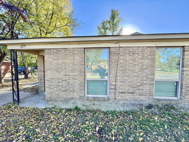 property at 4079 Forest View Dr