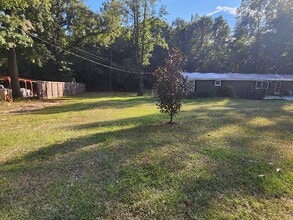 8303 Whispering Ln in Cottondale, AL - Foto de edificio - Building Photo