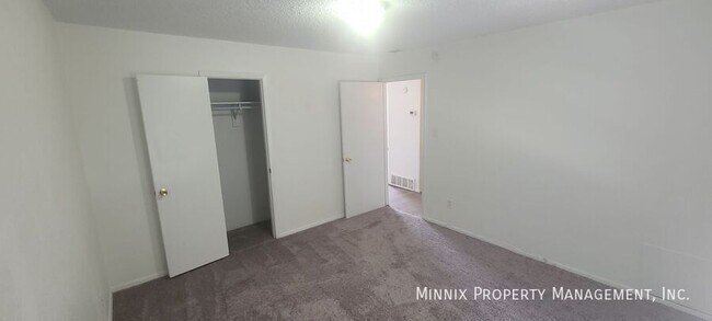 3007 W Louisiana Ave in Midland, TX - Foto de edificio - Building Photo