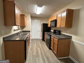 1756 Little Creek Dr in Lawrenceville, GA - Building Photo - Building Photo