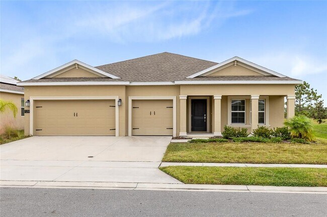 property at 729 Hitch Lp