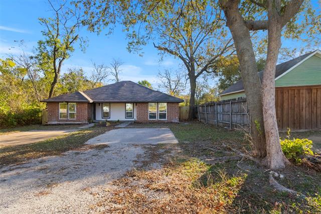 412 N 5th St in Midlothian, TX - Building Photo - Building Photo