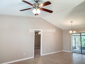 532 Blackstone Ave in Deltona, FL - Building Photo - Building Photo