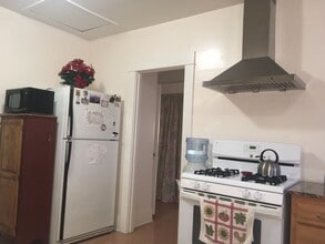 316 E Colorado Blvd in Monrovia, CA - Building Photo - Building Photo