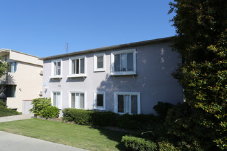 Eastborne Apartments in Los Angeles, CA - Building Photo - Building Photo