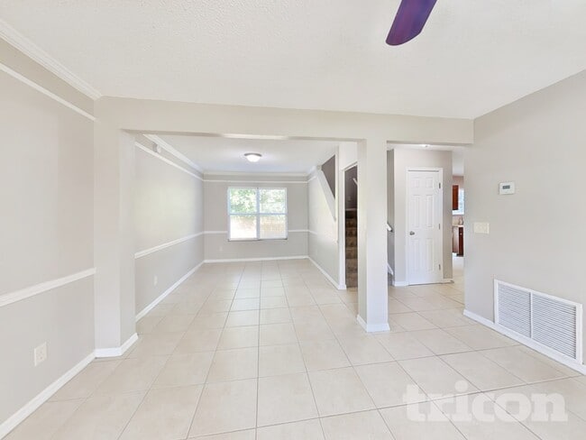 12739 Serenade Cir N in Jacksonville, FL - Foto de edificio - Building Photo