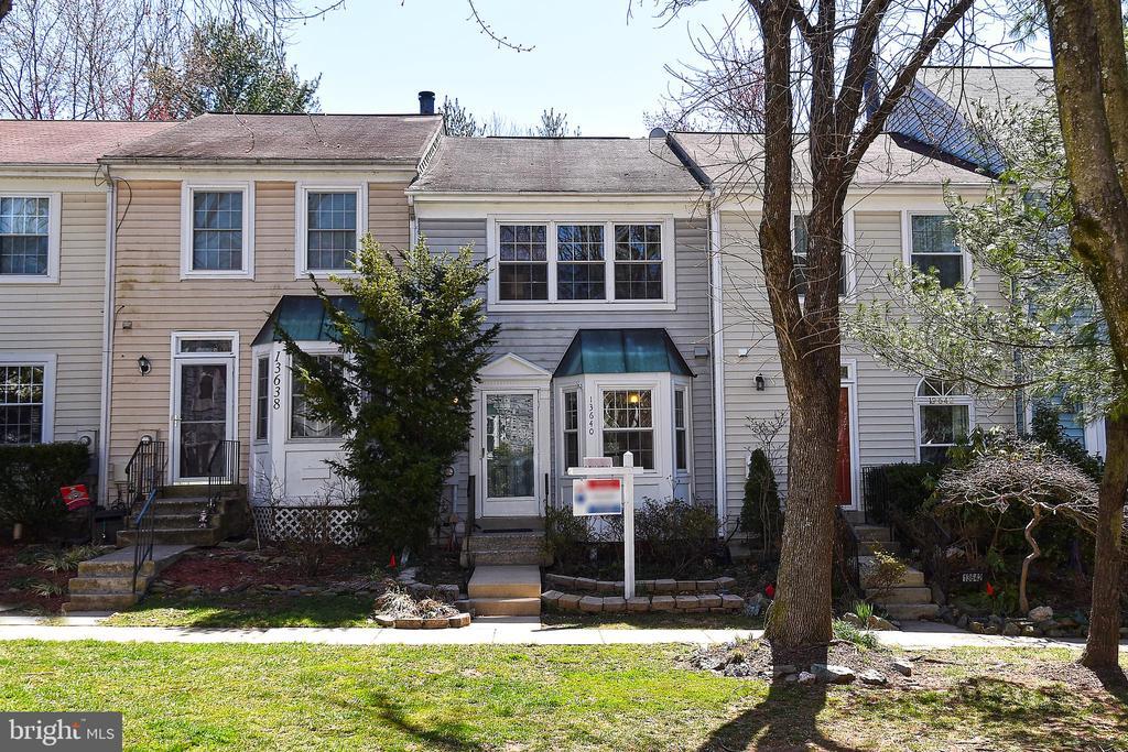 13640 Ambassador Dr in Germantown, MD - Building Photo