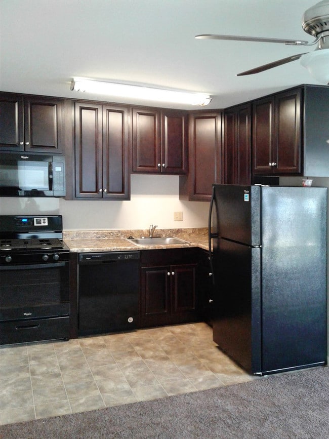 Springside Manor in Shillington, PA - Foto de edificio - Building Photo