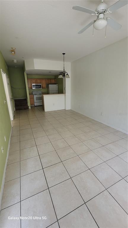 4013 Venetian Bay Dr in Kissimmee, FL - Building Photo - Building Photo