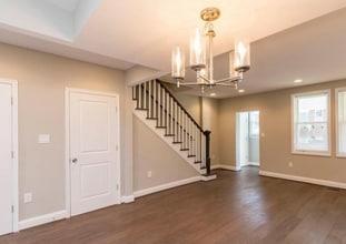 521 Powhatan Pl NW, Unit Top 2 Levels in Washington, DC - Building Photo - Building Photo