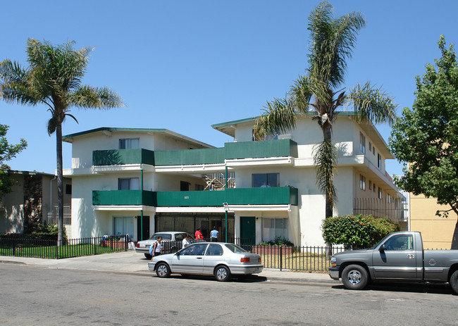 501 Cuesta Del Mar Dr