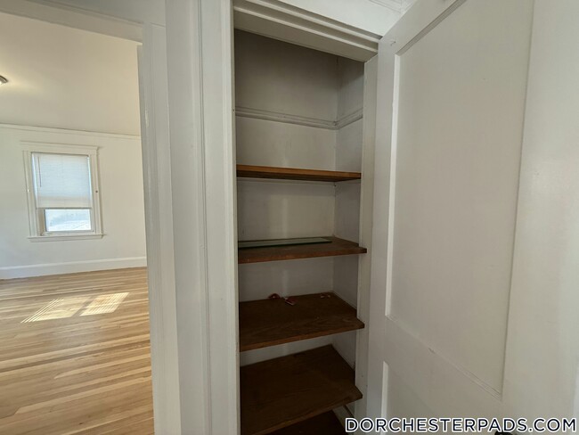30 Codman St in Boston, MA - Building Photo - Building Photo