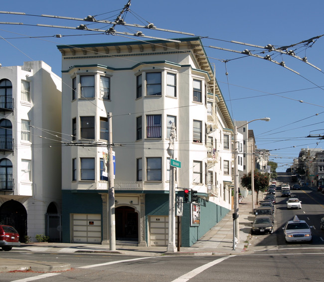 2500 Van Ness in San Francisco, CA - Building Photo - Building Photo