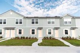 104 Whispering Brk Dr in St. Augustine, FL - Building Photo - Building Photo