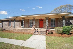 30045 Wayside Dr in Spanish Fort, AL - Building Photo
