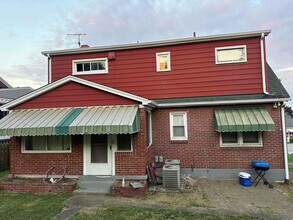 2234 Worton Blvd in West Mifflin, PA - Building Photo - Building Photo