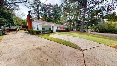 3532 Honeysuckle Rd in Montgomery, AL - Building Photo - Building Photo