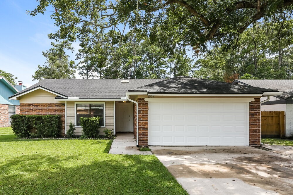 1552 Shearwater Dr in Jacksonville, FL - Building Photo