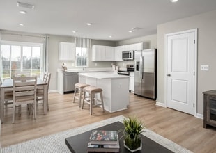 1120 Aubrey Mdws Pl in Franklin, KY - Building Photo - Building Photo