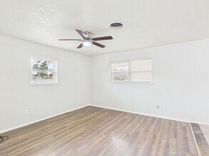 4523 SE Avalon Ave in Lawton, OK - Building Photo - Building Photo