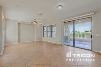 13574 W Cypress St in Goodyear, AZ - Building Photo - Building Photo