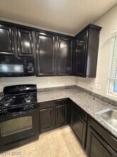 6208 Red Jamboree Ct in Las Vegas, NV - Building Photo - Building Photo