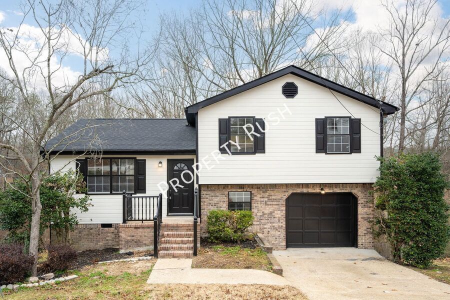 42 Berry Cir in Ringgold, GA - Building Photo