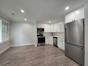 112 Glenwood Ave in Bridgeport, CT - Building Photo - Building Photo