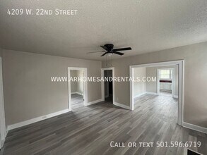 4209 W 22nd St in Little Rock, AR - Building Photo - Building Photo