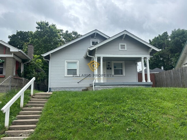 property at 2815 E Brookside Ave