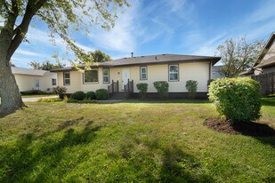 1857 Willow Rd in Twin Lakes, WI - Building Photo