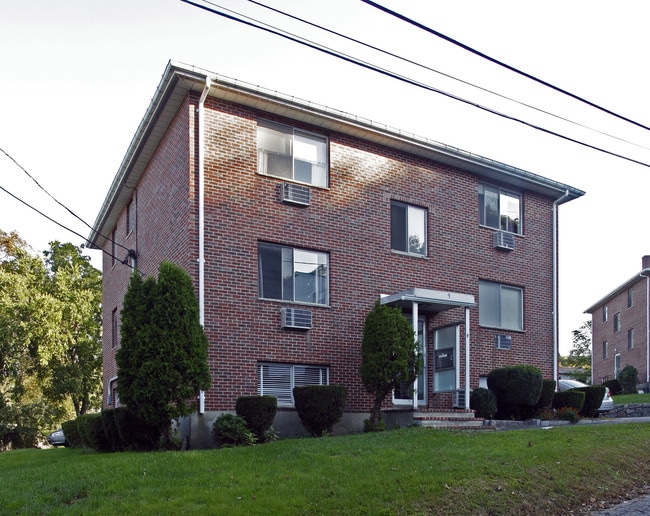 1-9 Dunns Hill Rd in Quincy, MA - Building Photo - Building Photo