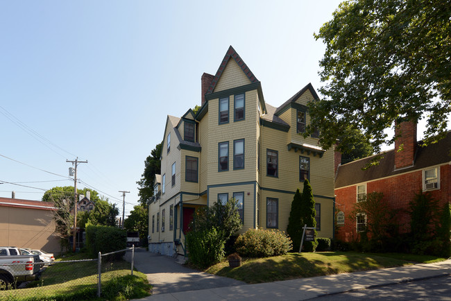 The Park House in Newport, RI - Building Photo - Building Photo