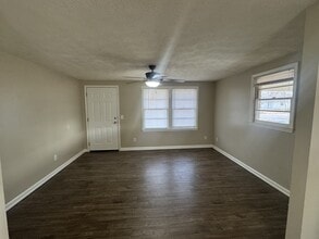 123 Lake Dr in Vidalia, GA - Building Photo - Building Photo