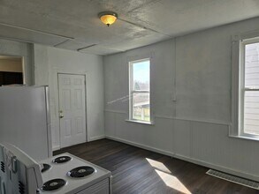 416 E Reynolds St in New Castle, PA - Building Photo - Building Photo