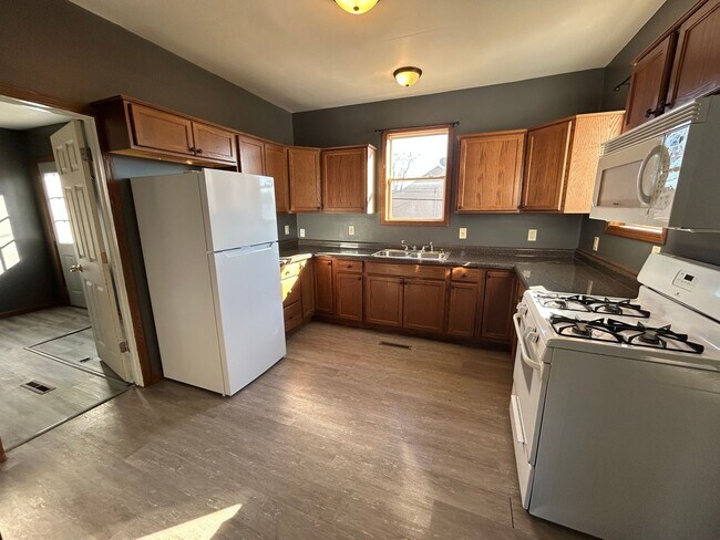 922 N 10th St in Quincy, IL - Building Photo - Building Photo