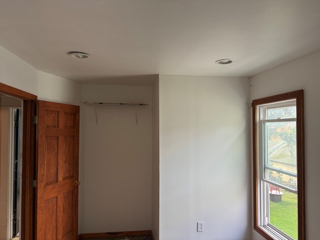 97 Rutland St, Unit Upper in Buffalo, NY - Building Photo - Building Photo
