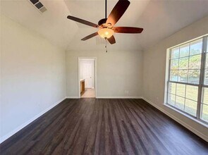 416 Fossil Rock Dr in Azle, TX - Building Photo - Building Photo