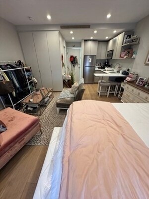 267 Newbury St, Unit 5 in Boston, MA - Building Photo