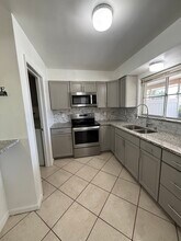 1310 SE 40th Ter in Cape Coral, FL - Building Photo - Building Photo