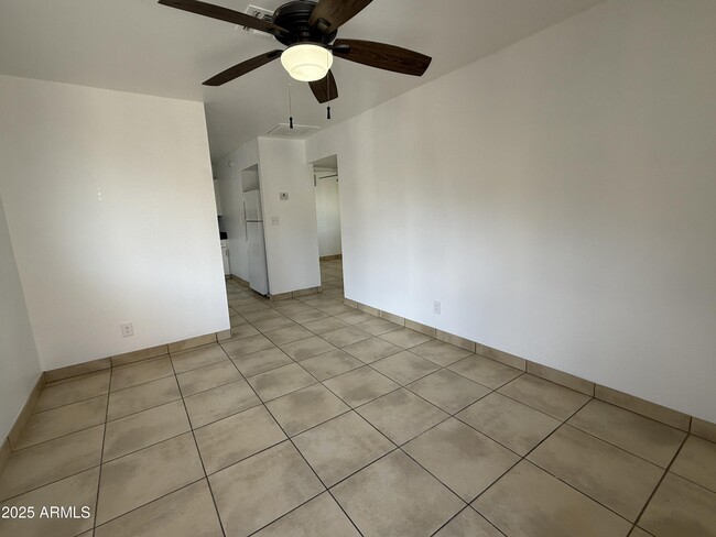 1551 E Christy Dr in Phoenix, AZ - Building Photo - Building Photo