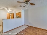 1213 Clearwater Dr photo'