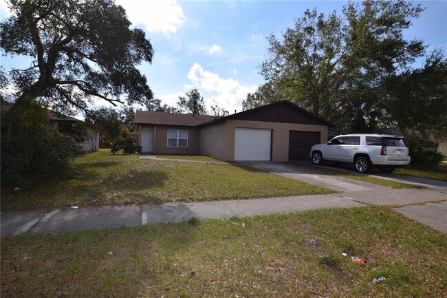 3248 Split Willow Dr in Orlando, FL - Building Photo - Building Photo