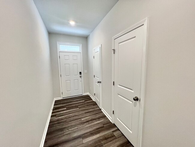 183 Aster Bloom Ln in Raleigh, NC - Building Photo - Building Photo