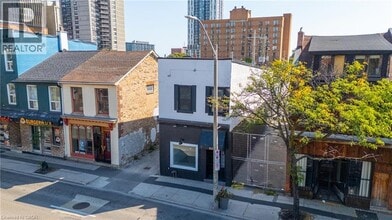 93 John St S in Hamilton, ON - Building Photo - Building Photo