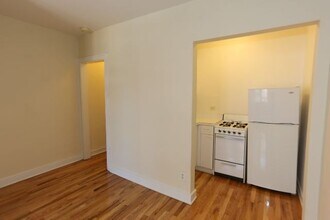 543 W Wellington Ave in Chicago, IL - Building Photo - Building Photo