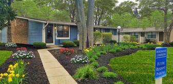 Rosewood Commons Apartments