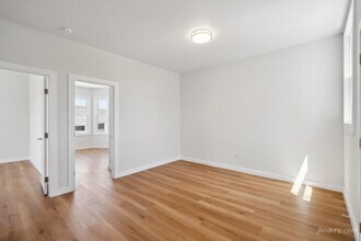 5010 Geary Blvd in San Francisco, CA - Building Photo - Building Photo